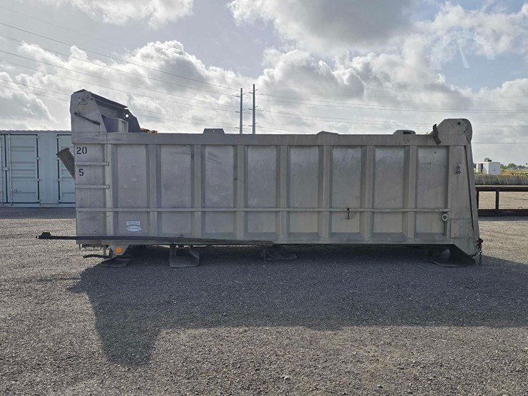 walinga-15-foot-aluminum dump-truck-body-image-5