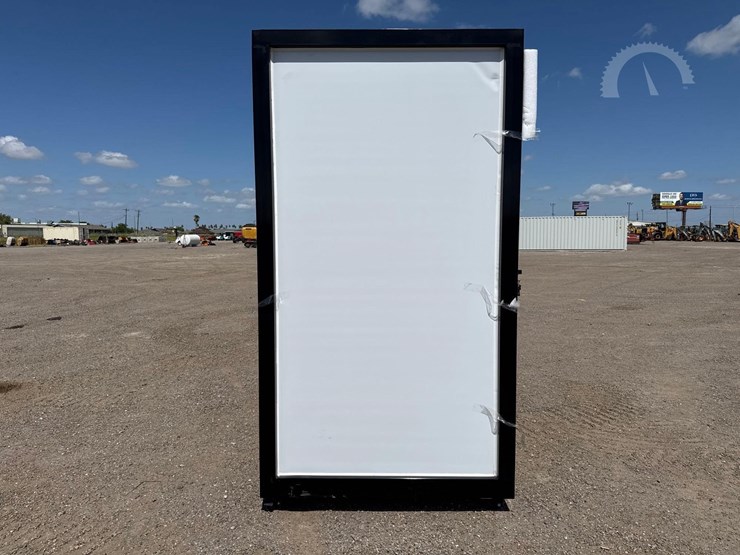 mobile-toilet-with-shower-image-6
