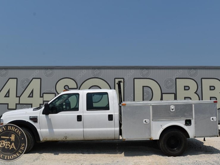 2009-ford-f350-xl-image-2