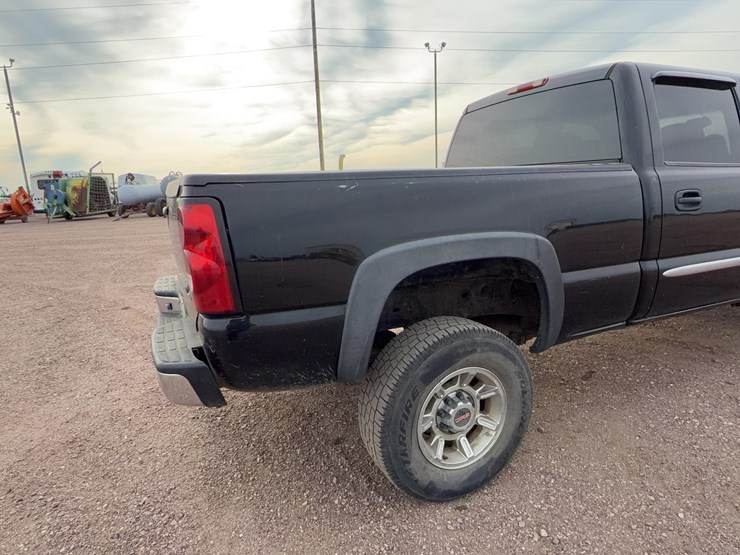 2003-gmc-sierra-2500hd-image-20