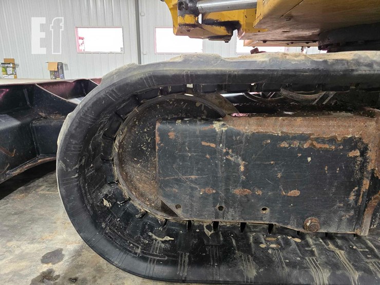 2021-caterpillar-306cr-image-31