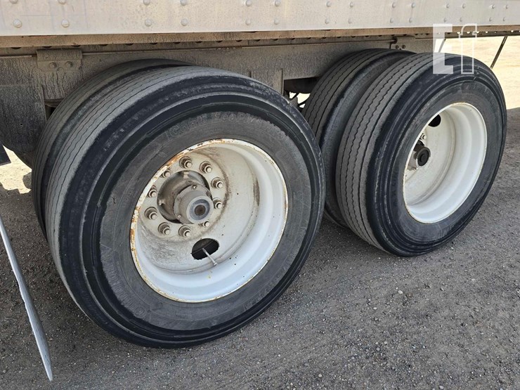 2002-strick-trailer-image-18