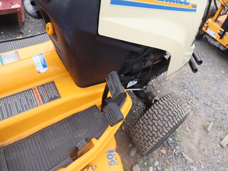 cub-cadet-gt2550-image-16