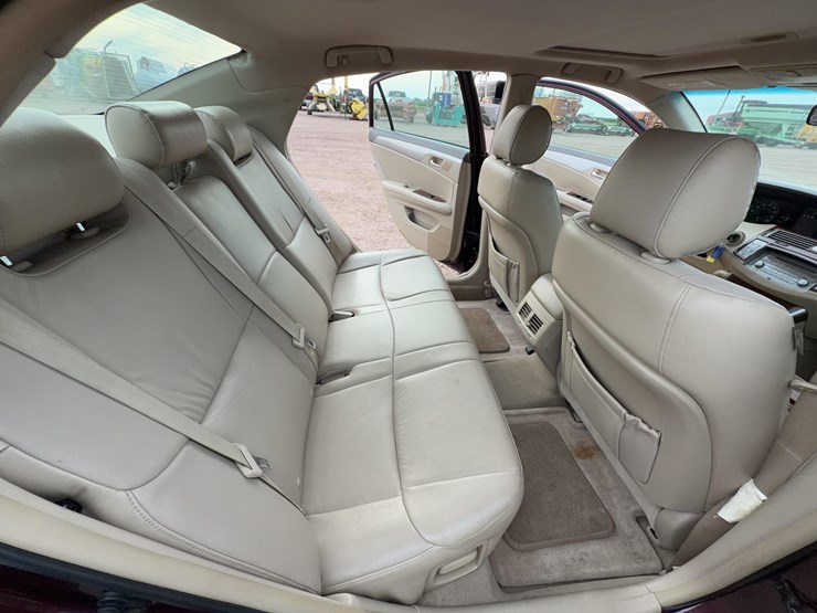 2005-toyota-avalon-sedan-image-18