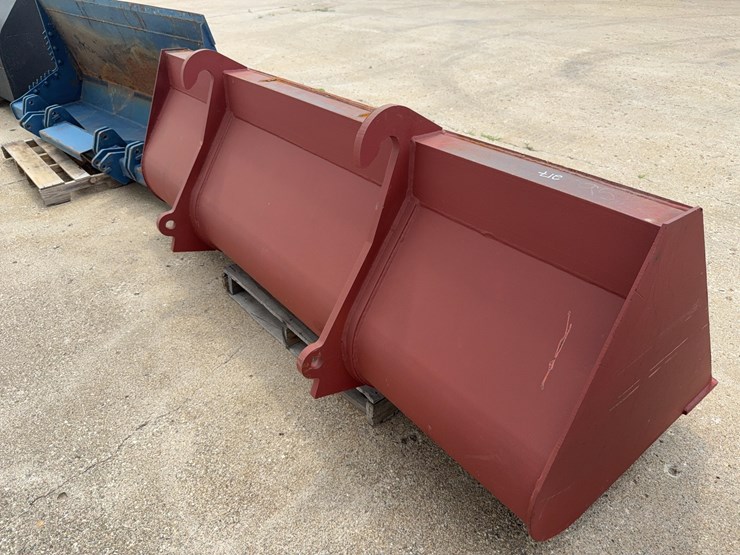 loader-bucket-image-3