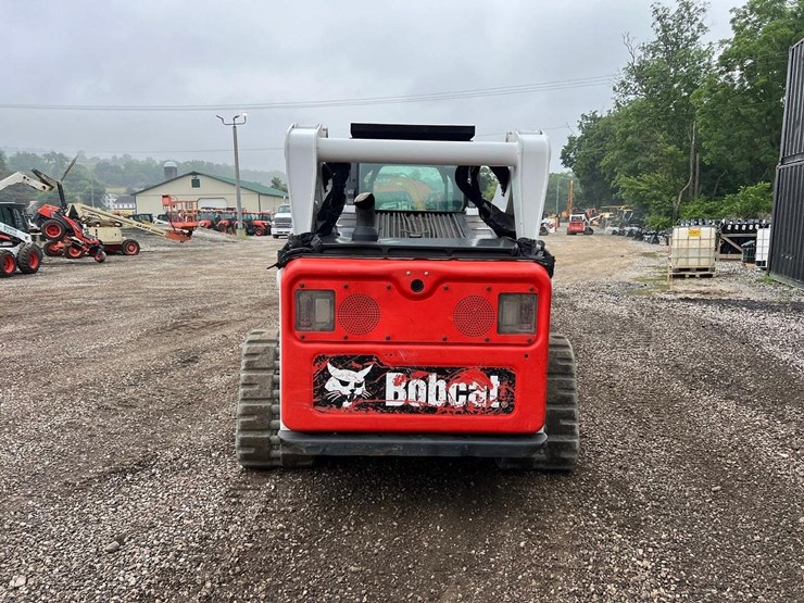 2023-bobcat-t770-image-5