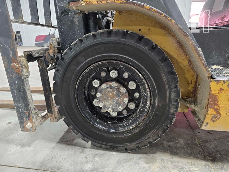 2018-caterpillar-gp25n-image-22