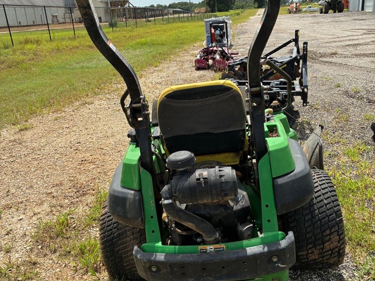 john-deere-z820a-image-4