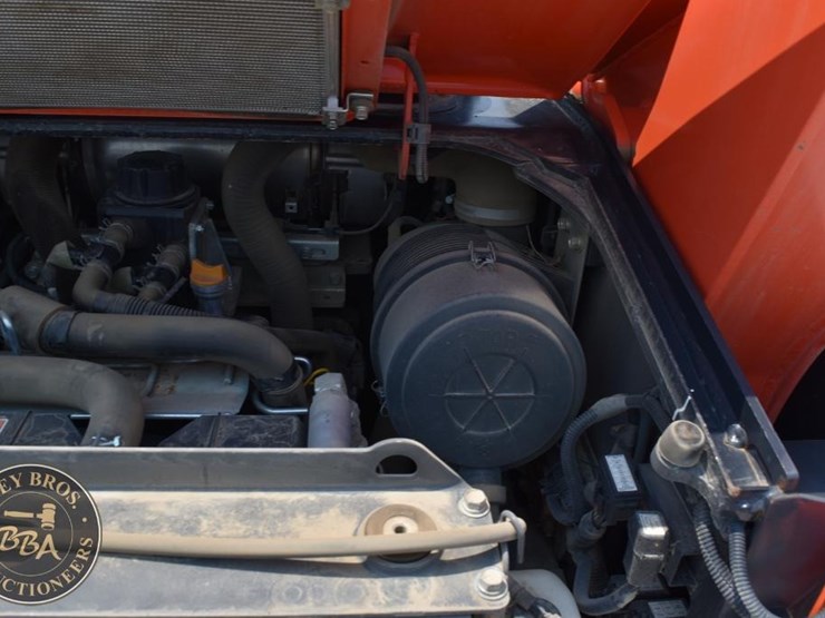 2021-kubota-svl97-2-image-32