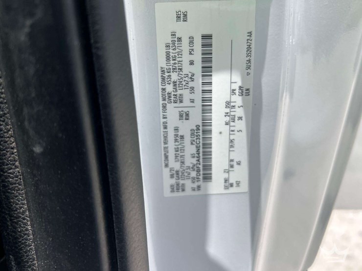 2022-ford-f250-image-5
