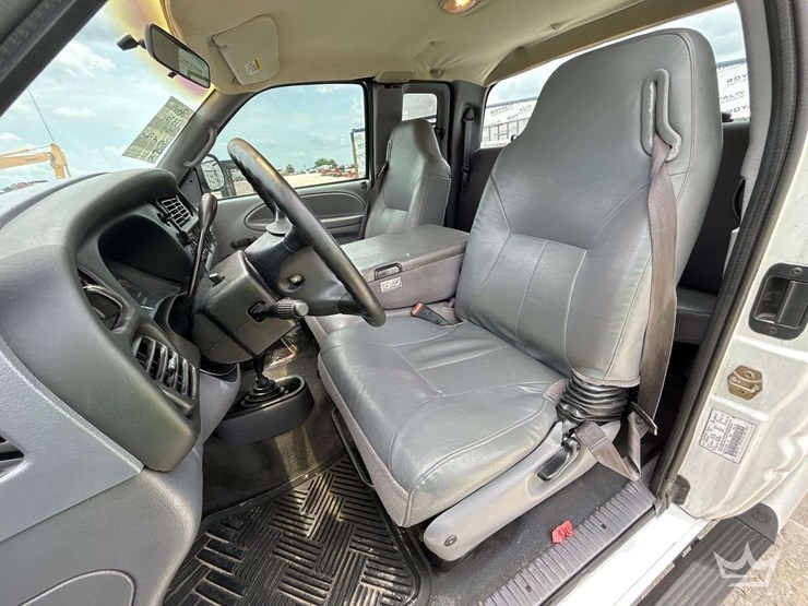 2001-dodge-ram-1500-image-14
