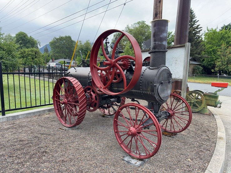 russell-portable-steam-engine-image-6