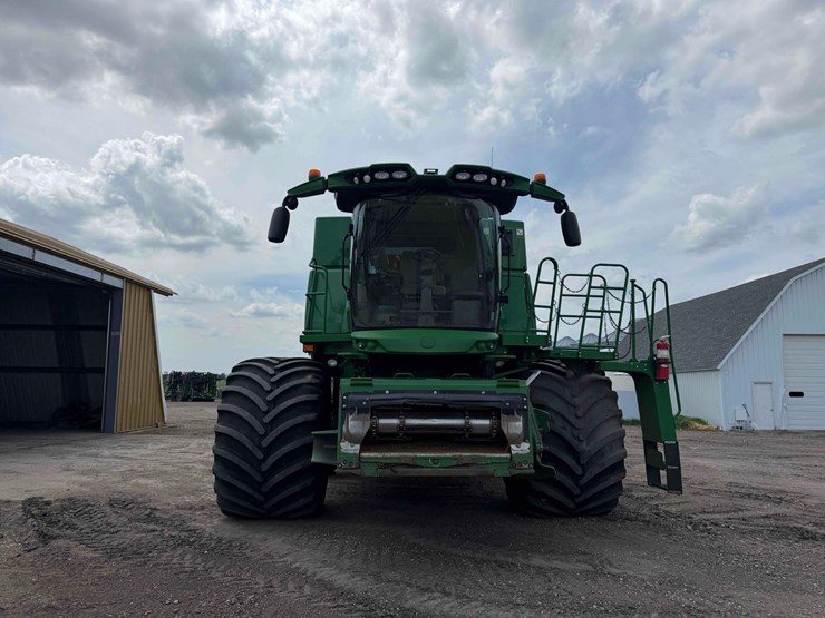 2019-john-deere-s780-image-8