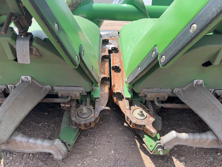 2009-john-deere-606c-image-11