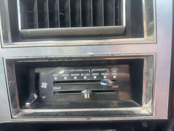 1984-chevrolet-k10-image-48