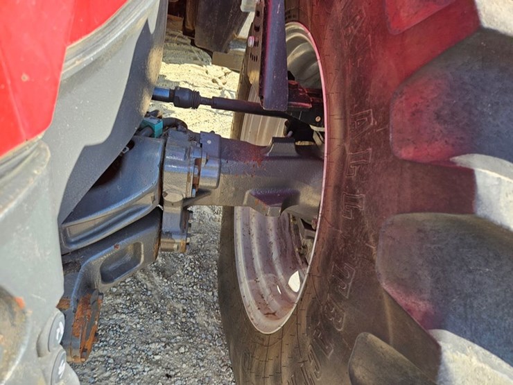 massey-ferguson-7624-image-69