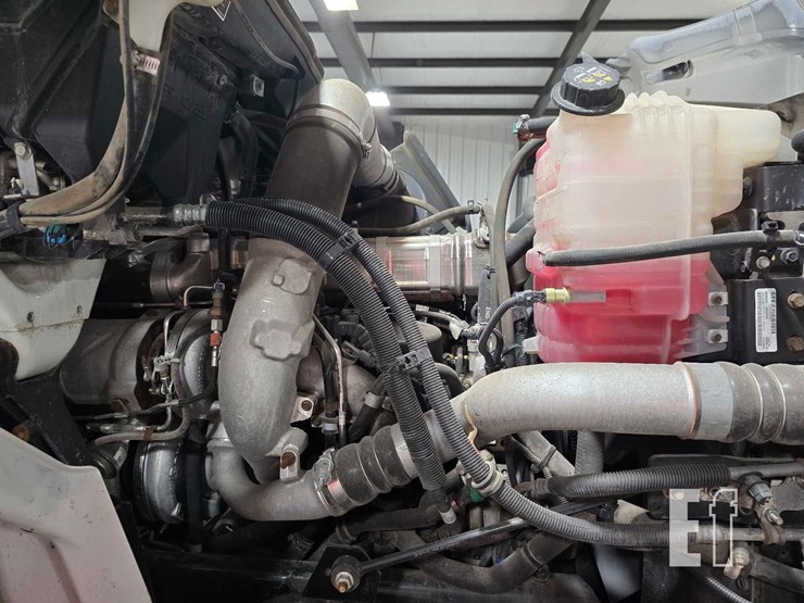 2017-international-transtar-8600-image-19