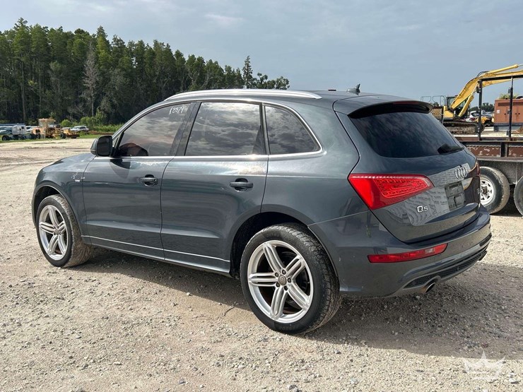 2011-audi-q5-image-4