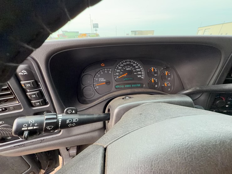 2003-gmc-sierra-2500hd-image-36