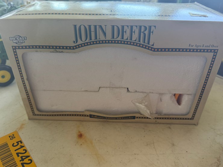 john-deere-420-image-11