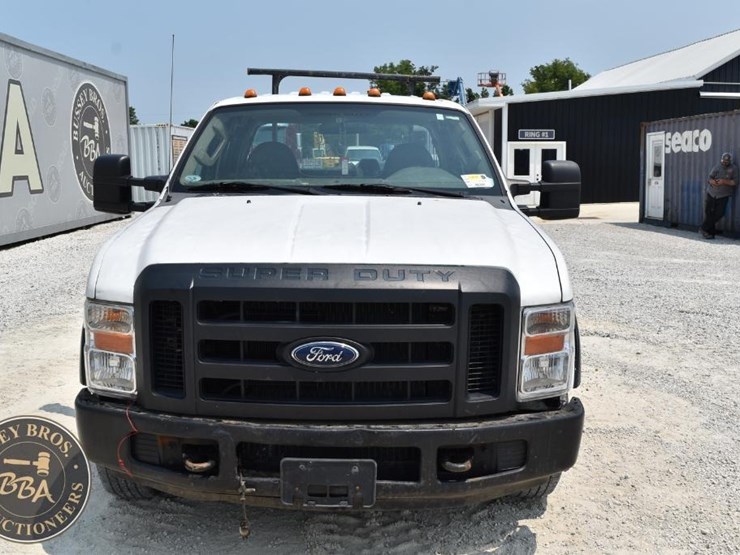 2009-ford-f350-xl-image-9