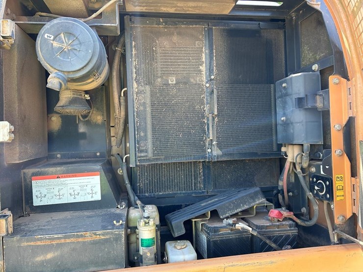 2016-case-cx160d-image-19