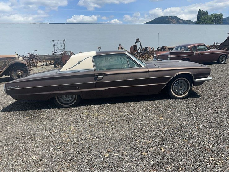1966-ford-thunderbird-image-6