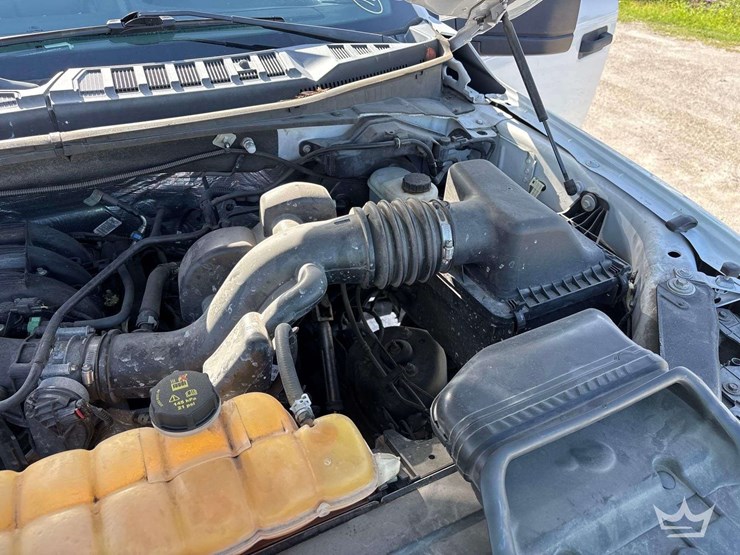 2016-ford-f150-image-9