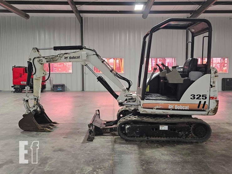 2008-bobcat-325g-image-6