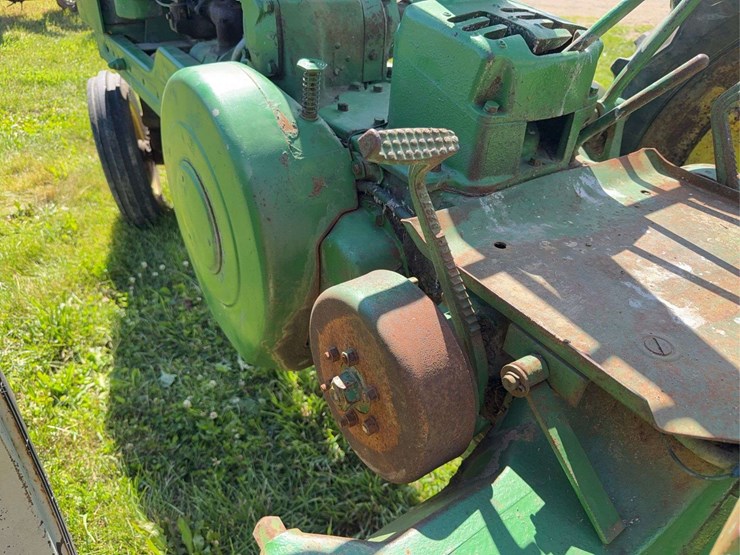 john-deere-model-b-image-7