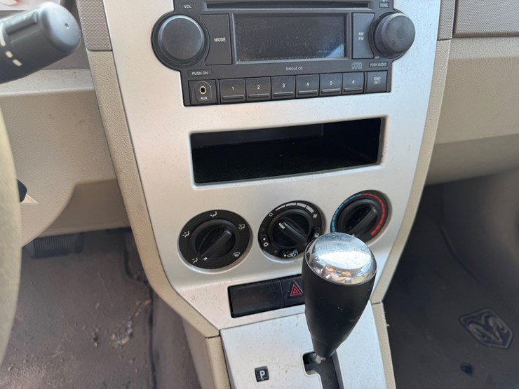 2007-dodge-caliber-image-123