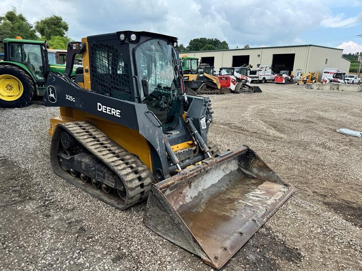 2021-deere-325g-image-8