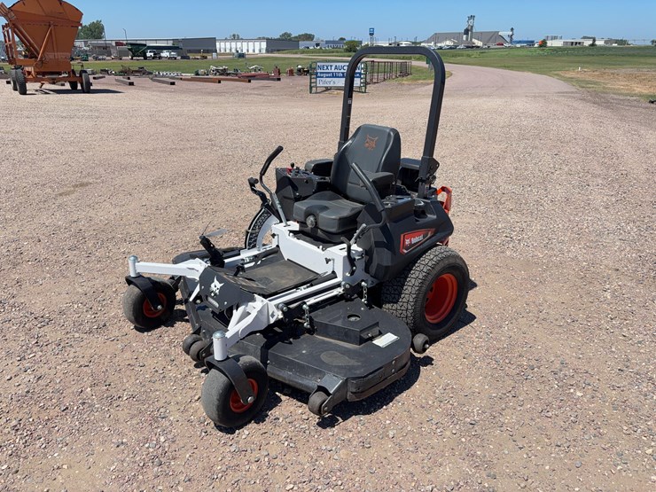2023-bobcat-zt7072sp-zero-turn-mower-image-1