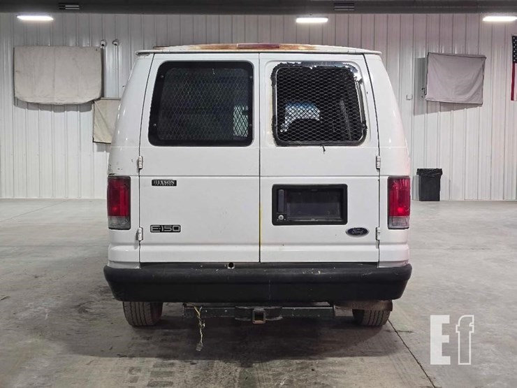 2005-2005-ford-econoline-van-6670-image-8