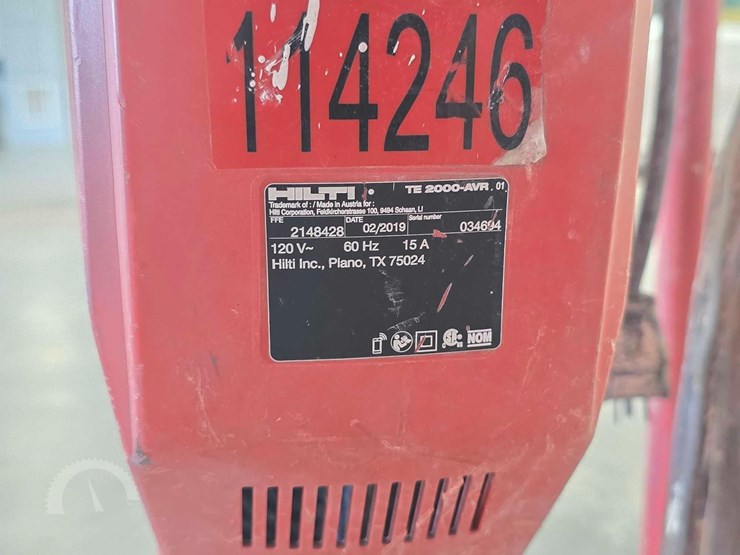 2019-hilti-te2000-avr-30-39-lb-electric-breaker-image-8