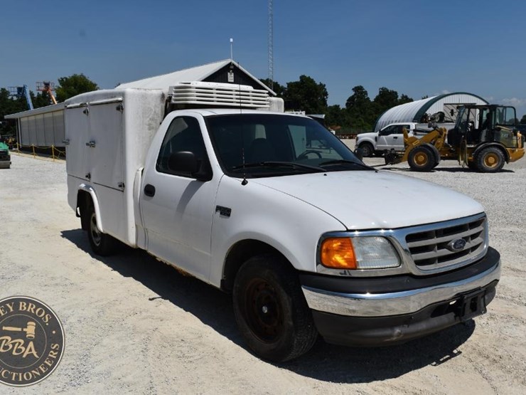 2004-ford-f150-image-7