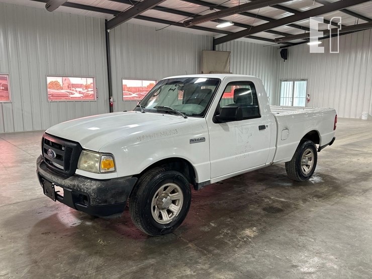 2011-ford-ranger-image-1