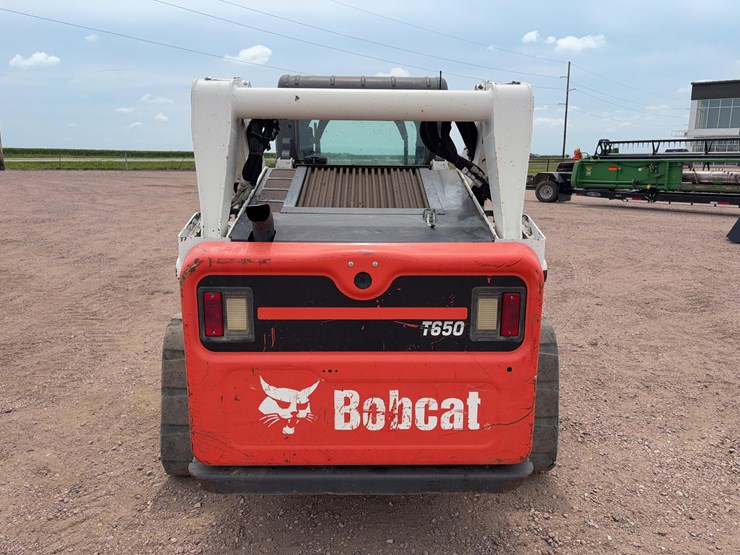2017-bobcat-t650-image-5