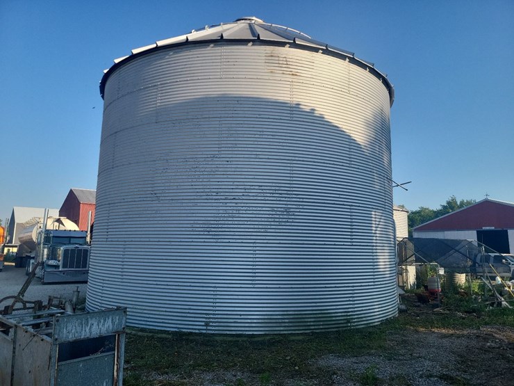 grain-bin---farthest-from-road-image-1