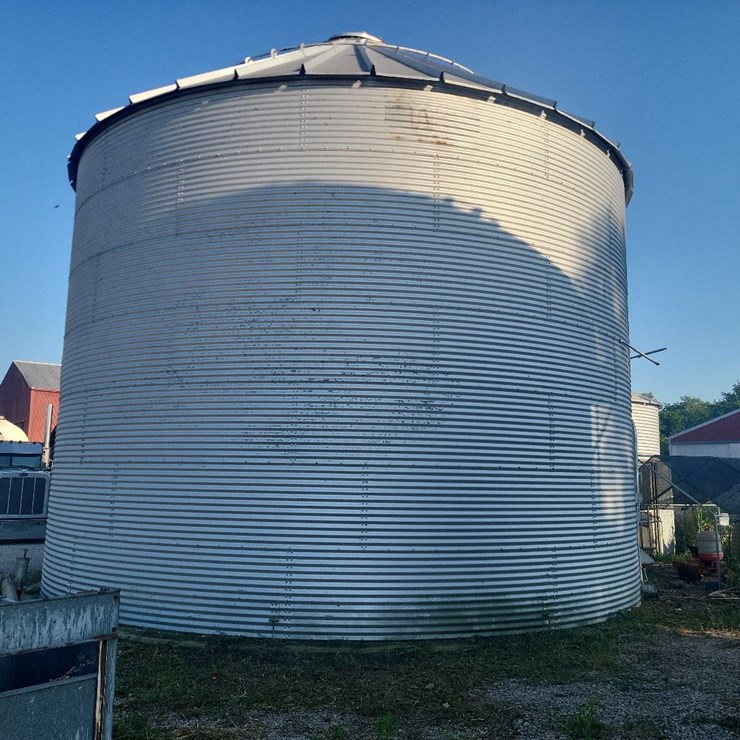 Grain Bin - Farthest From Road