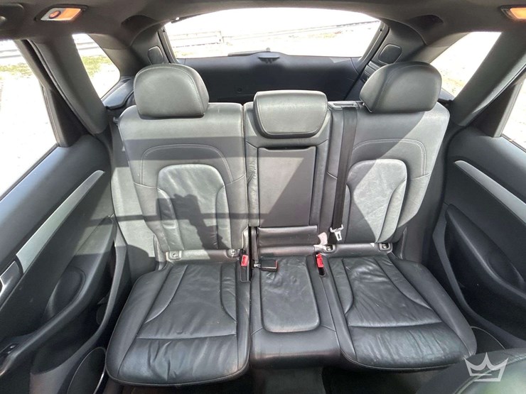 2011-audi-q5-image-22