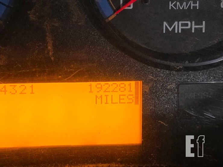 2015-international-transtar-8600-image-13