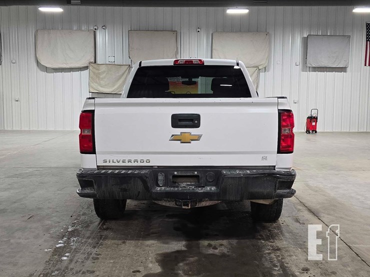 2015-chevrolet-silverado-1500-image-8