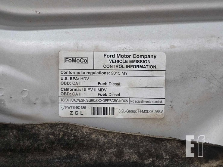 2015-ford-transit-image-18