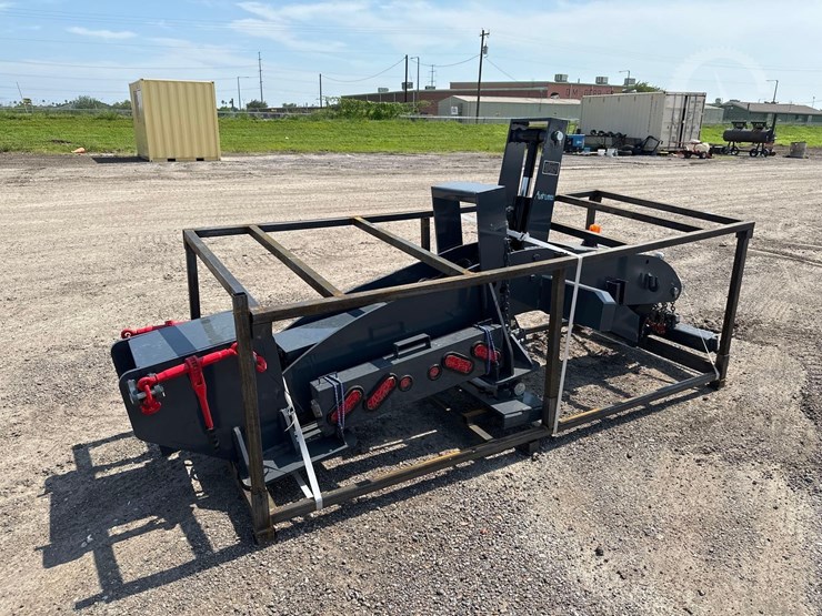 2026-future-te31-fifth-wheel-wrecker-attachment-image-1