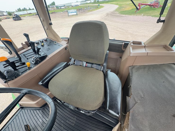 1999-john-deere-7810-image-28
