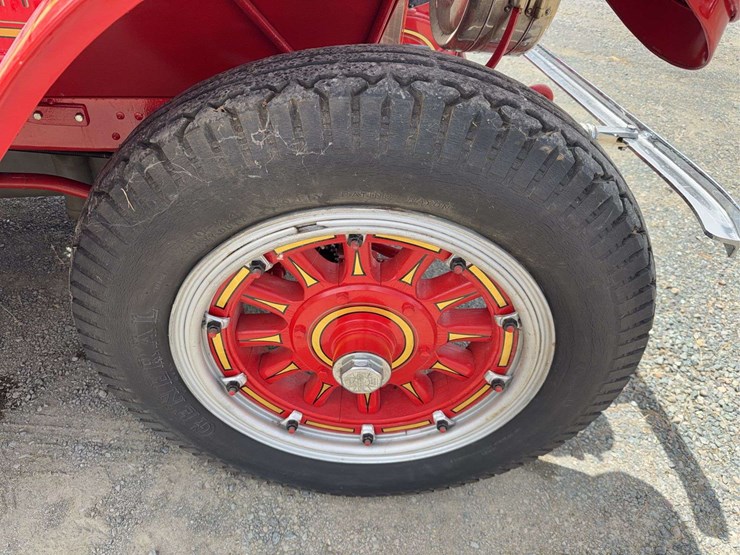 american-lafrance-fire-truck-image-15