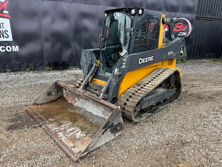 2021-deere-325g-image-2