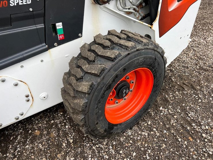 2024-bobcat-s76-image-14