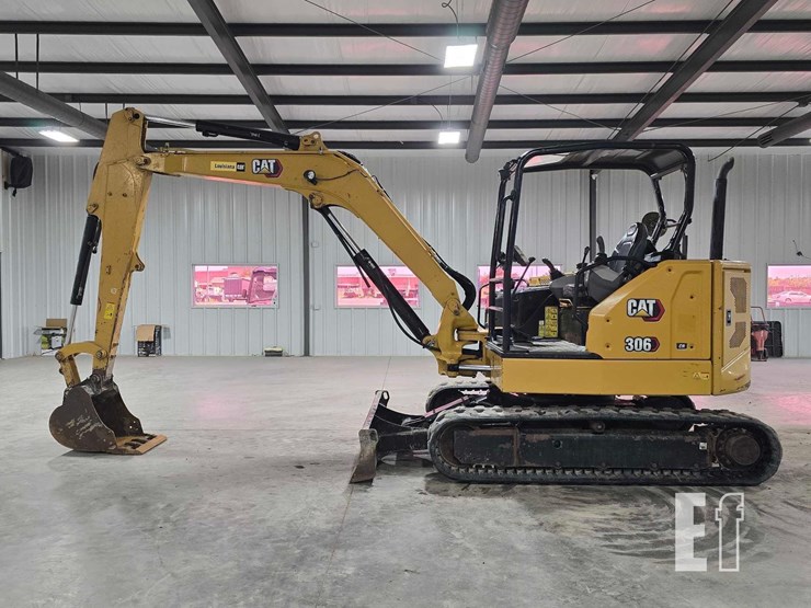 2021-caterpillar-306cr-image-5